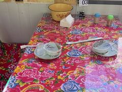 -何适山庄(水长城P2停车场店)