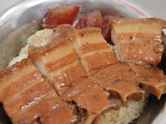 -梁阿婆廿年老牌扣肉糯米饭