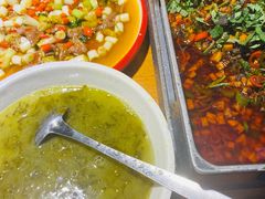 -盐帮食坊•小河帮川菜(四川师大店)