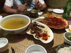 -小草房川菜馆(华茂街店)