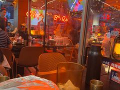-何师烧烤Pro ·江湖川菜·小龙虾·精酿(太古里旗舰店)