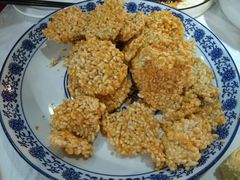 -眷江南之小蓝鲸(王府大街店)