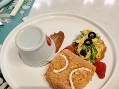 -水桶王国主题餐厅·聚会·生日派对·亲子活动·家庭套餐(亚龙湾希尔顿店)