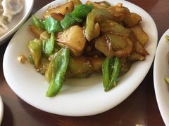 -东北四季饺子王(华山路店)