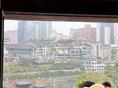 -包整·丝娃娃(甲秀楼景观店)