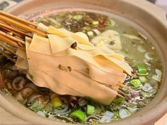 -黄小串·烤串海鲜涮牛肚(升龙广场店)