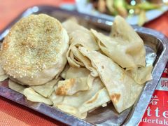 吊炉烧饼-教师之家赵家羊汤馆(东青龙街店)