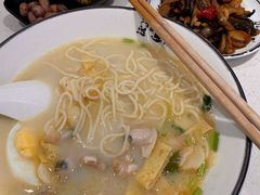 -阿达师傅鱼汤面