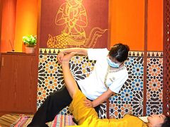 -金色莲花泰式按摩SPA(石牌店)