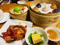 -乐忻皇朝(上海中心大厦店)
