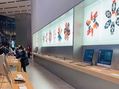 -Apple零售店(华贸购物中心店)