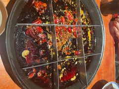 -周小明火锅(黑金冠社区店)