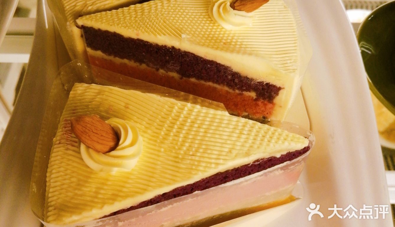 做为一家本土的老牌泰式火锅店,呈贡店我还是第一次来