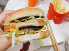 -麦当劳(光新乐购店)