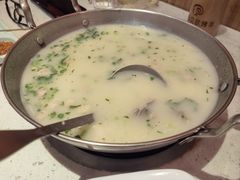 -呼伦贝尔烤羊·蒙古烤羊排(南田路总店)