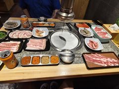 -本家·小顽牛自助烤肉(金润路店)