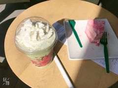 -王府井奥莱临潼小镇(临潼店)