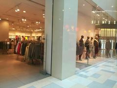 -H&M(鹏欣水游城店)