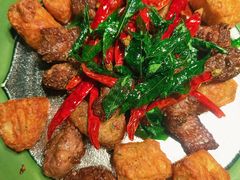 -粤·向群饭店(麓景路店)