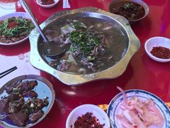 -谢老五跷脚牛肉·非遗传承店