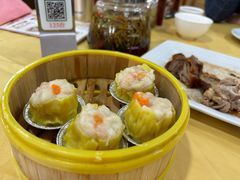 蟹子鲜虾烧卖-吉莲利苑海鲜酒家(珠海拱北28年老字号店)