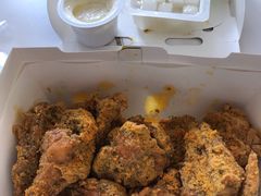 -BHC炸鸡(明洞总店)