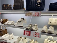 -通程奥特莱斯(华晨店)