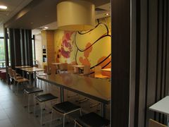-麦当劳(友谊路得来速店)
