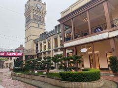 -王府井奥莱临潼小镇(临潼店)