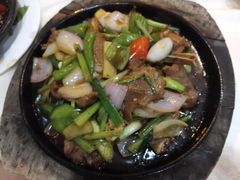 铁板牛仔骨-家乡饭店(里仁洞店)