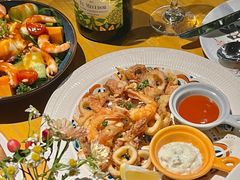 -JINNS锦时 steak&pizza(浸信会礼拜堂旧址店)