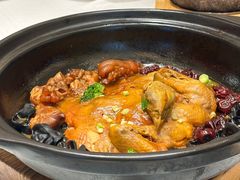 -品海楼·大连海胆锅贴馆(东港店)