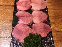 -炼火烤肉店