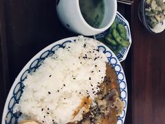 咖喱肥牛饭-肥朵食堂(带梦胡同店)