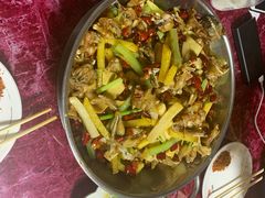 干锅牛蛙-馋嘴蛙火锅