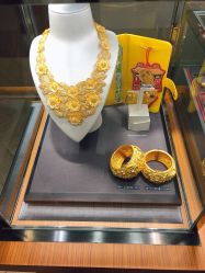 -周大福荟馆JEWELRIA(宝安南路华润万象城店)