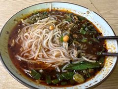 -秦云老太婆摊摊面(长嘉汇两江峯店)
