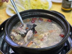 -濠轩阁特色生蚝火锅(水湾路店)