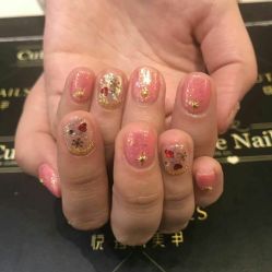 -悦指间美甲美睫