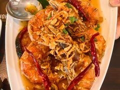 -Chom Cafe and Restaurant