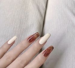 -IDO美甲美睫