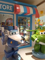 -乐多星球潮玩中心(沈阳嘉里城店)