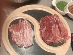 -黑金·寻焰自助百汇·烤肉·火锅(中街店)