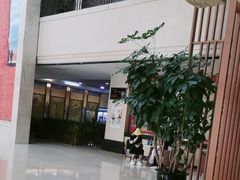 -库车国际酒店(火车站东湖公园店)