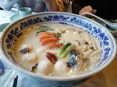 极品鱼头皇-山外山菜馆(玉泉路店)