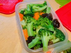 -宏状元现熬粥·京味菜(三里河店)