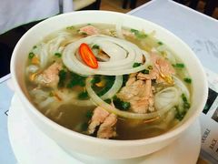 -Lanterns Vietnamese Restaurant