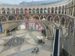 -王府井奥莱临潼小镇(临潼店)