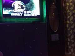 -乐界KTV(虹桥中心店)