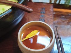 -银米·云南传统过桥米线(双廊黑金冠店)